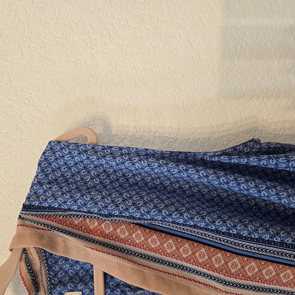 Womens Blue Patterned Blouse - image 3